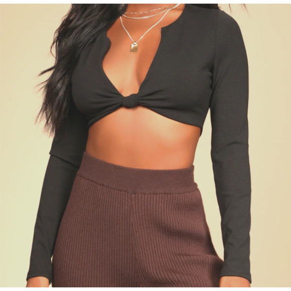 Lulus ribbed Perfectly Trendy Black Ribbed Knot-Front Long‎ Sleeve Crop size M
